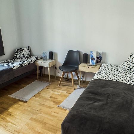 Wazne Miejsce Apartment Kattowitz Exterior foto