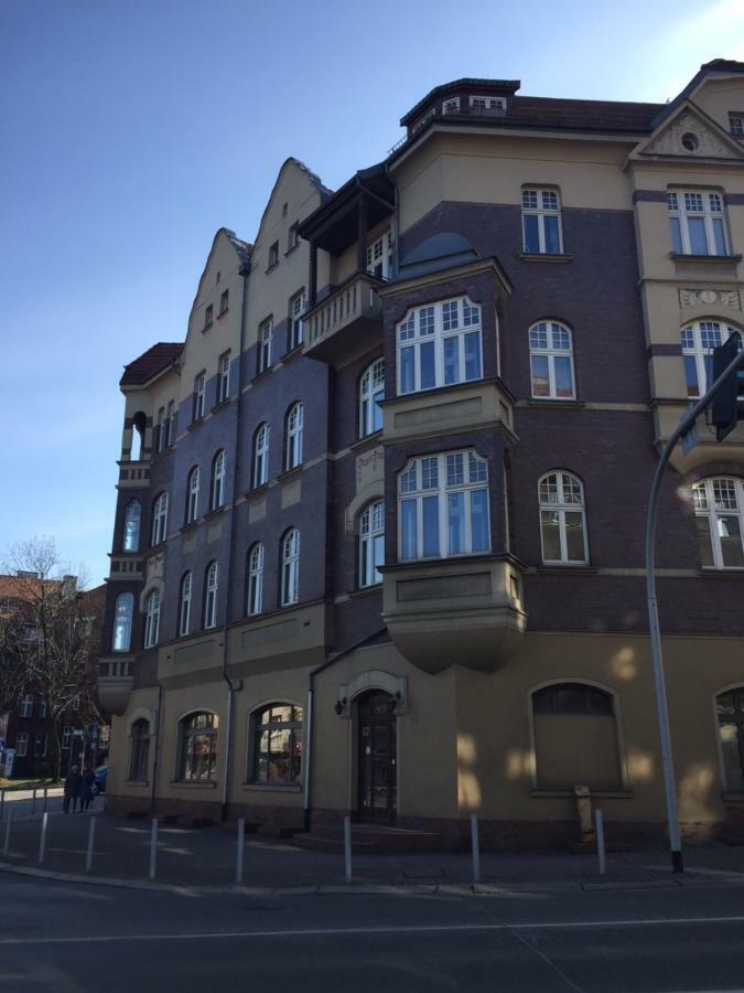 Wazne Miejsce Apartment Kattowitz Exterior foto