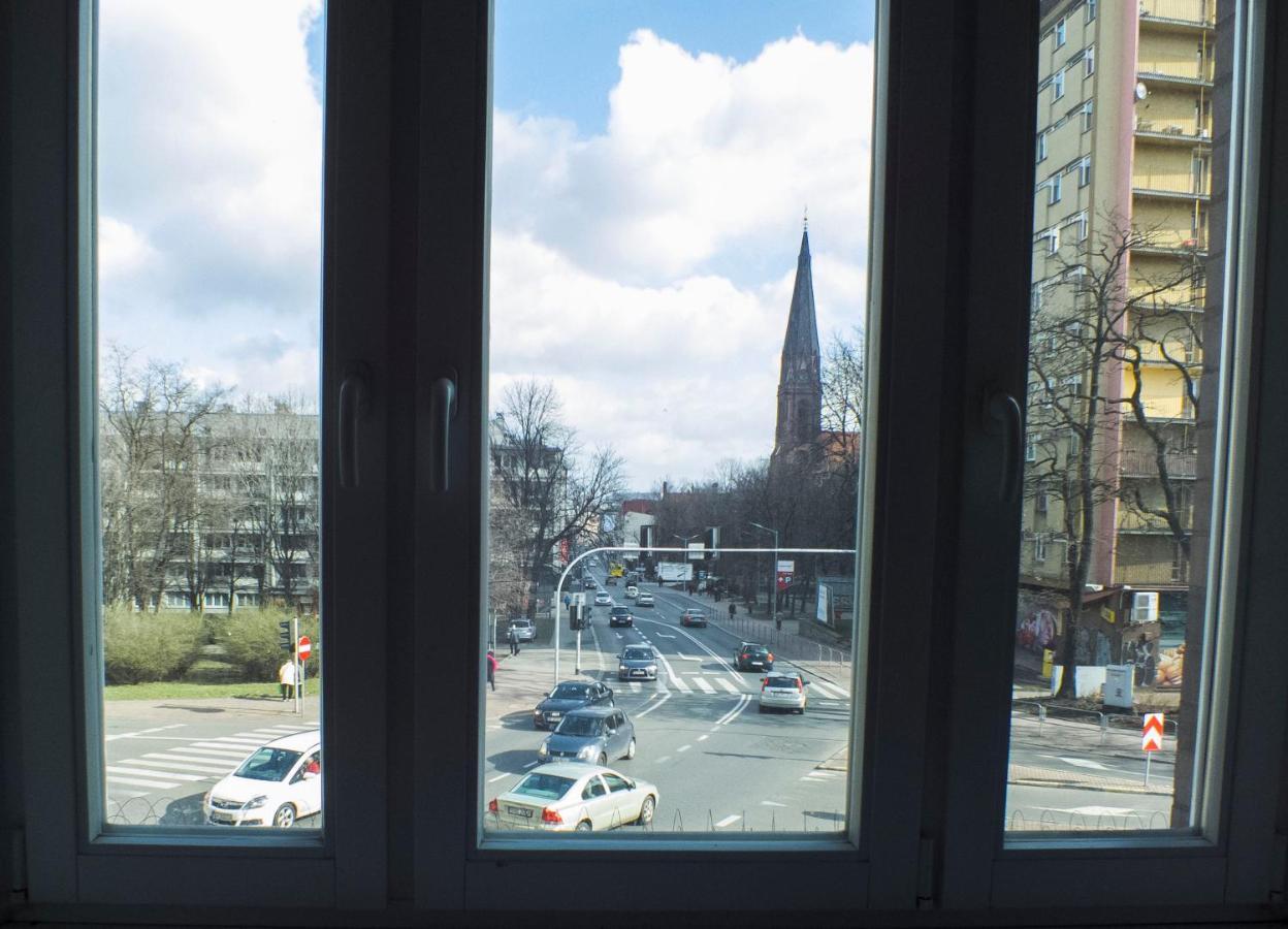 Wazne Miejsce Apartment Kattowitz Exterior foto